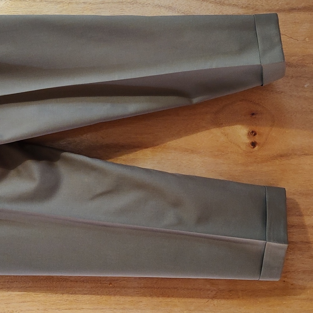 Tom James Mens Bespoke Custom Tailored Dress Pants Brown Pleated Cuffed 42x32 - Picture 10 of 14